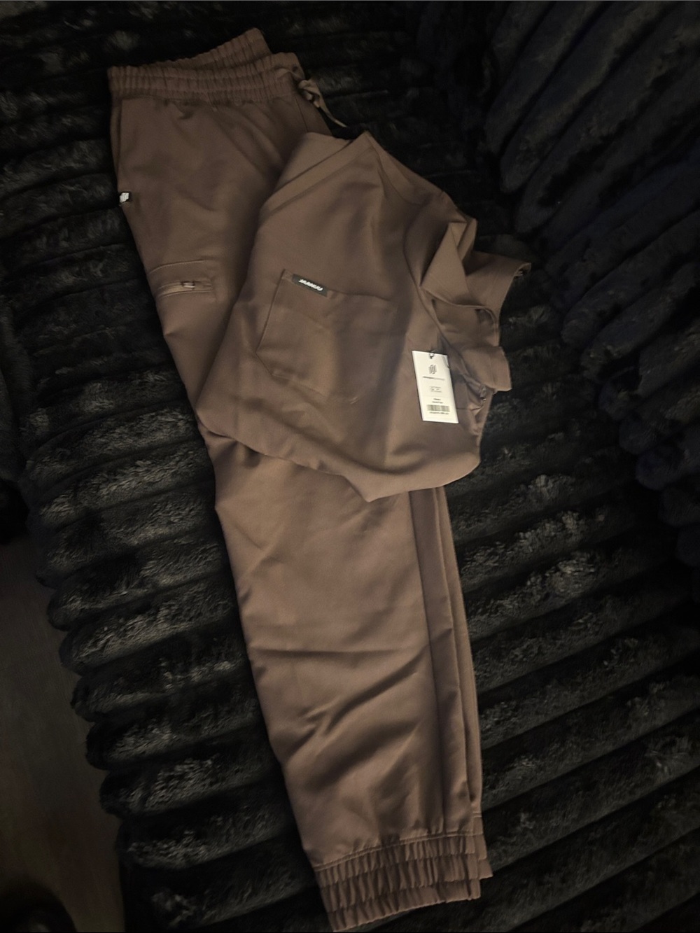 Jaanuu 2pc scrub Jogger Set